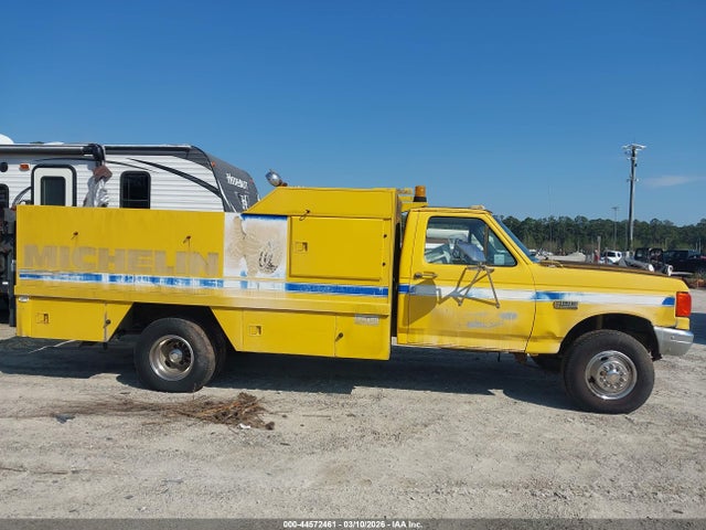 44572461 :رقم المزاد ، 2FDLF47M5LCA50445 vin ، 1990 Ford F Super Duty مزاد بيع
