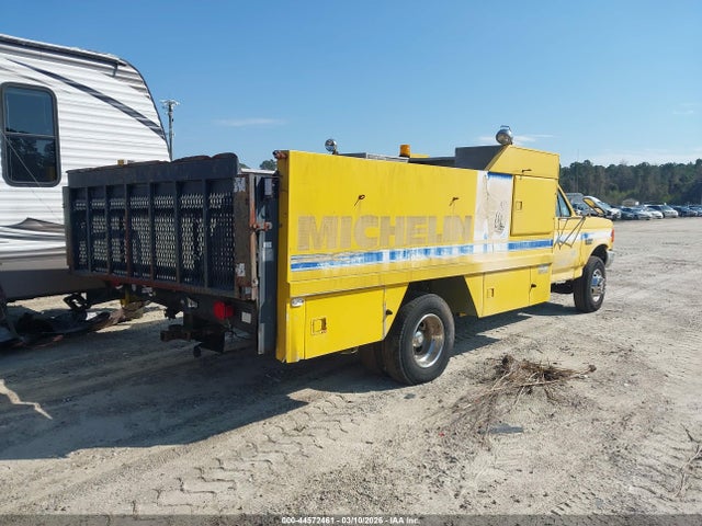 44572461 :رقم المزاد ، 2FDLF47M5LCA50445 vin ، 1990 Ford F Super Duty مزاد بيع