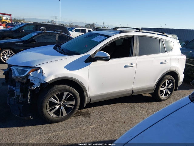 Toyota Rav4 Xle 2017 2T3WFREV5HW375181 Image 15
