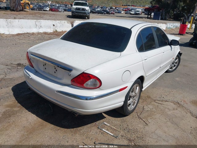 2004 JAGUAR X-TYPE SAJEB52D04XE07623 Photo 3