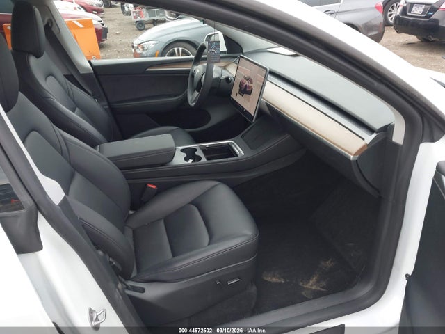 44572502 :رقم المزاد ، 7SAYGDEF0PF758339 vin ، 2023 Tesla Model Y Performance Dual Motor All-wheel Drive مزاد بيع