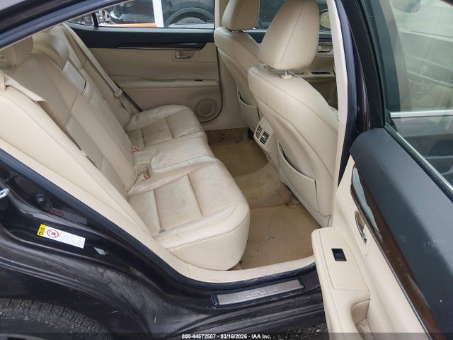 44572507 :رقم المزاد ، JTHBK1GG6F2157412 vin ، 2015 Lexus Es 350 مزاد بيع
