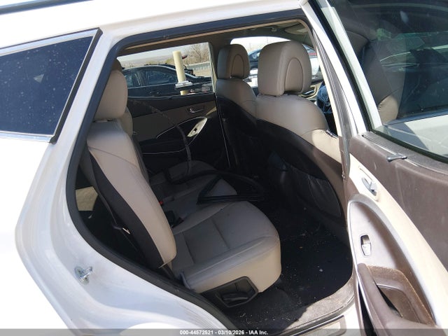5XYZUDLBXHG400752 Hyundai Santa Fe Sport 2.4l
