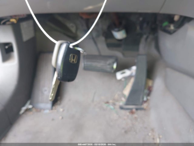 Продажа на аукционе авто 2006 Honda Civic Lx, vin: 1HGFA16576L016589, номер лота: 44572535
