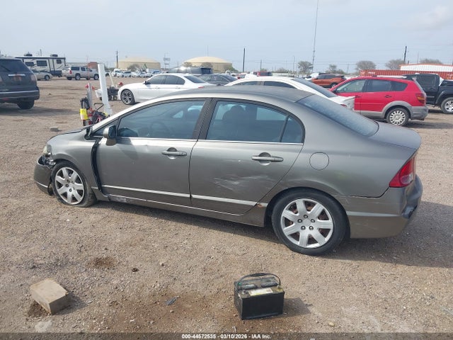 Продажа на аукционе авто 2006 Honda Civic Lx, vin: 1HGFA16576L016589, номер лота: 44572535