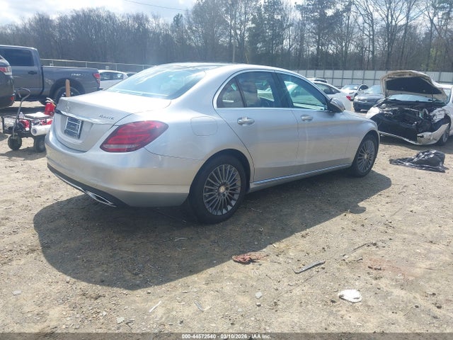 2015 Mercedes-benz C 300 Luxury 4matic მანქანა იყიდება აუქციონზე, vin: 55SWF4KBXFU004547, აუქციონის ნომერი: 44572540