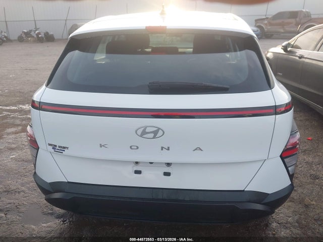 44572553 :رقم المزاد ، KM8HA3AB6SU273761 vin ، 2025 Hyundai Kona Se مزاد بيع