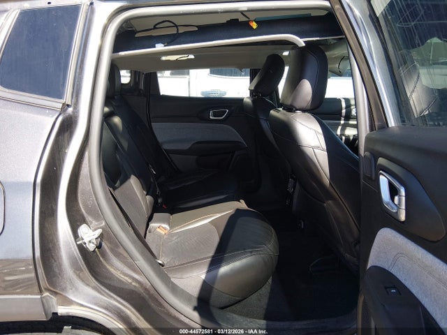 44572581 :رقم المزاد ، 3C4NJDFB9NT165882 vin ، 2022 Jeep Compass Latitude Lux 4x4 مزاد بيع