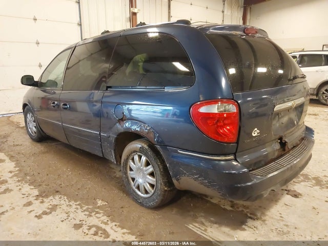 2006 CHRYSLER TOWN & COUNTRY 2A4GP64L16R640275 Photo 2