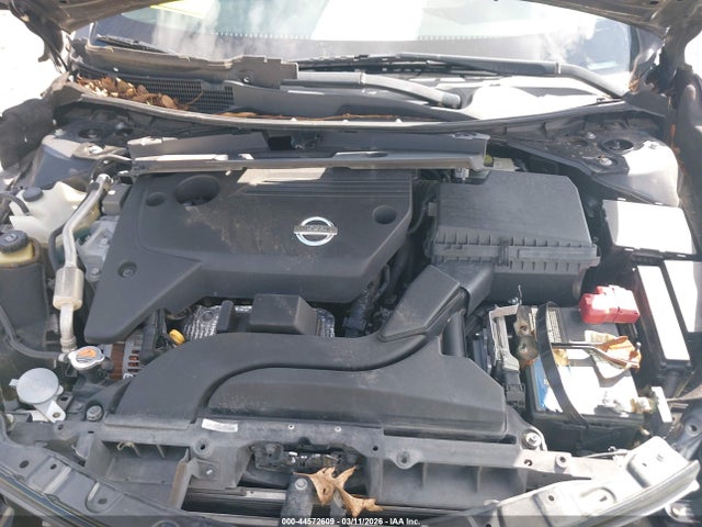 44572609 :رقم المزاد ، 1N4AL3AP4FC110071 vin ، 2015 Nissan Altima 2.5 Sv مزاد بيع