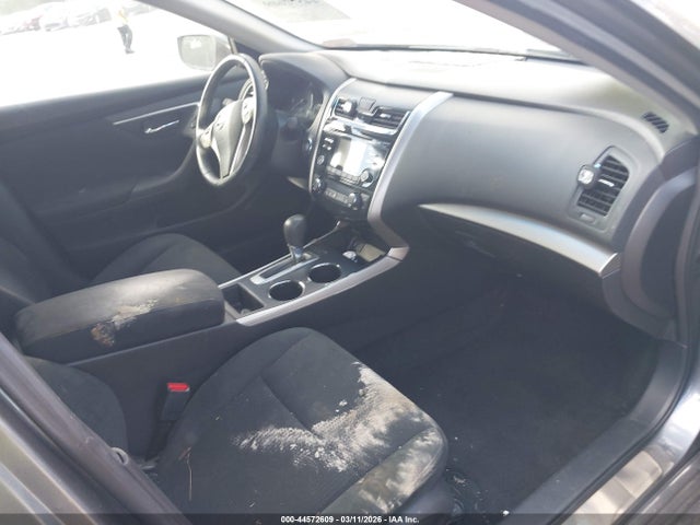 44572609 :رقم المزاد ، 1N4AL3AP4FC110071 vin ، 2015 Nissan Altima 2.5 Sv مزاد بيع