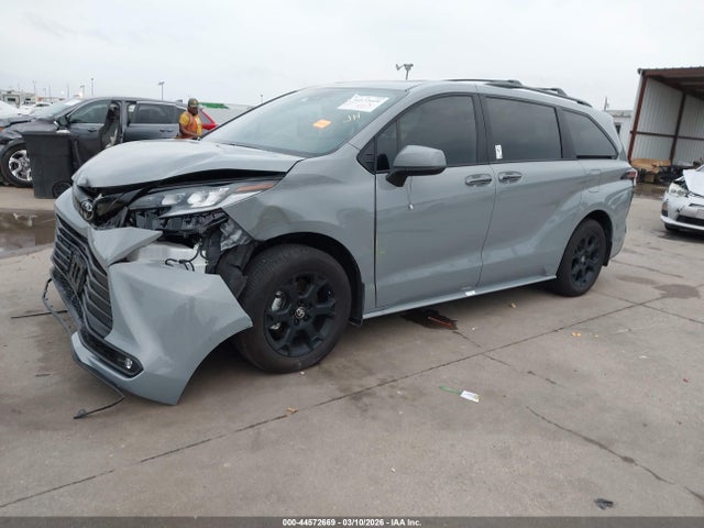 Продажа на аукционе авто 2026 Toyota Sienna Woodland Edition, vin: 5TDCSKFC6TS229353, номер лота: 44572669