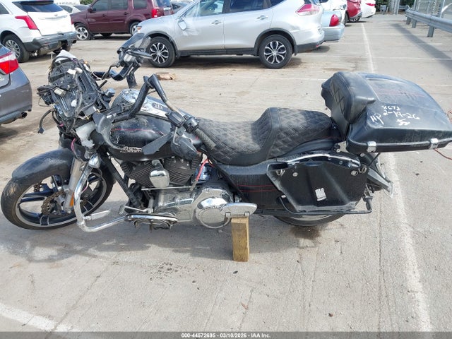 1HD1KRM1XGB618672 Harley-Davidson Flhxs Street Glide Special