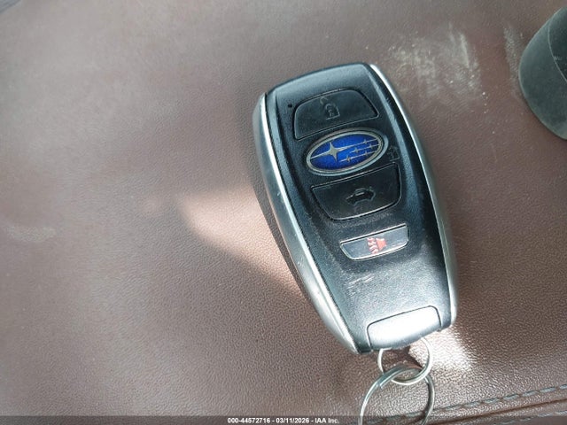 44572716 :رقم المزاد ، 4S4WMARD4M3430110 vin ، 2021 Subaru Ascent Touring مزاد بيع