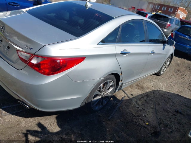 Продажа на аукционе авто 2013 Hyundai Sonata Se 2.0t, vin: 5NPEC4AB2DH579392, номер лота: 44572738