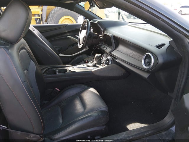 2017 Chevrolet Camaro 2lt მანქანა იყიდება აუქციონზე, vin: 1G1FD1RX4H0176932, აუქციონის ნომერი: 44572805