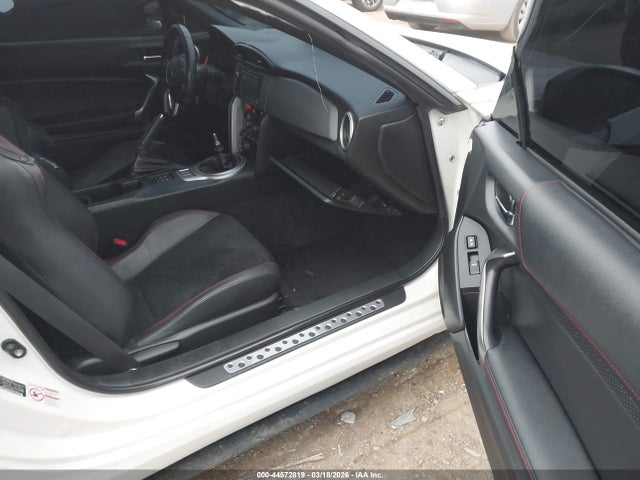 Subaru Brz Limited 2015 JF1ZCAC19F9604486 Image 5