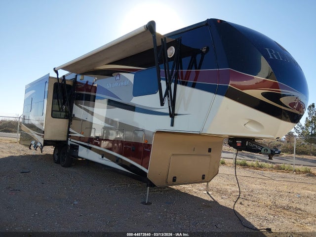 Продажа на аукционе авто 2012 Redwood Other, vin: 4V0FC3620CR002123, номер лота: 44572840