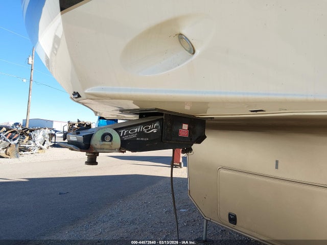 Продаж на аукціоні авто 2012 Redwood Other, vin: 4V0FC3620CR002123, номер лоту: 44572840