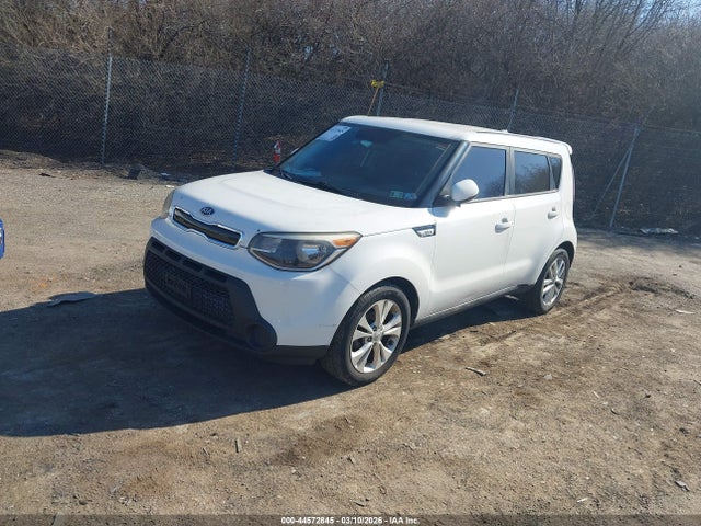 KIA SOUL + 2014 KNDJP3A52E7034709 Image 2