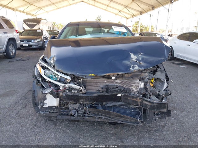 KNAGT4LE0J5020786 KIA Optima Hybrid Premium