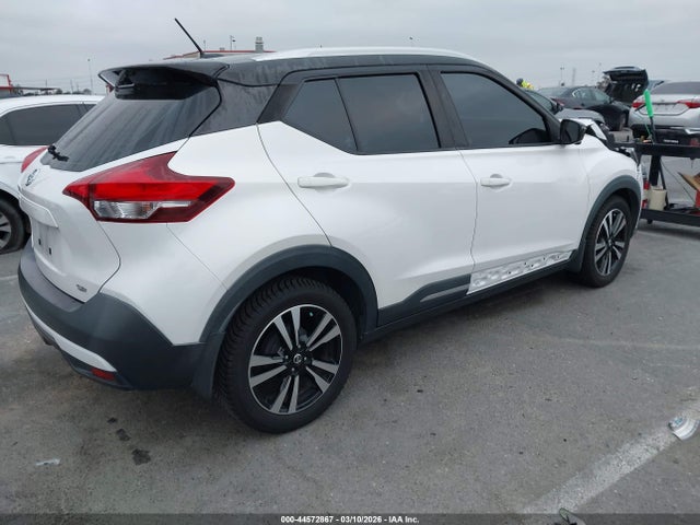 3N1CP5CU7KL519723 Nissan KICKS SR