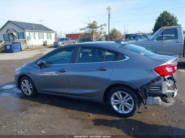 Продажа на аукционе авто 2019 Chevrolet Cruze Lt, vin: 1G1BE5SMXK7139045, номер лота: 44572872