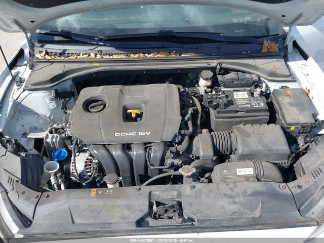 2020 HYUNDAI VELOSTER KMHTG6AF3LU029497 Photo 9