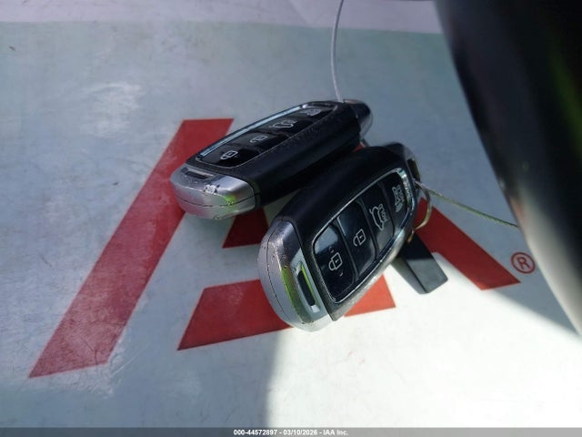 2020 HYUNDAI VELOSTER KMHTG6AF3LU029497 Photo 10