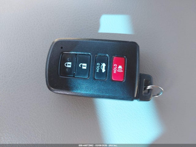 Продажа на аукционе авто 2013 Toyota Camry Hybrid Le, vin: 4T1BD1FK5DU075928, номер лота: 44572962