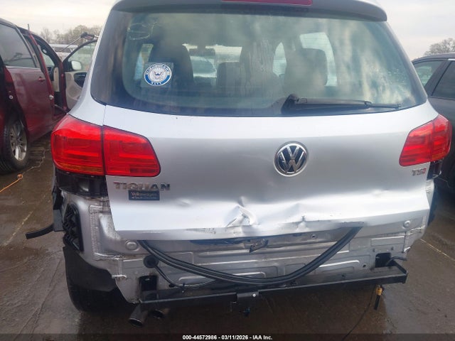 Продажа на аукционе авто 2017 Volkswagen Tiguan 2.0t/2.0t S, vin: WVGAV7AXXHK022917, номер лота: 44572986