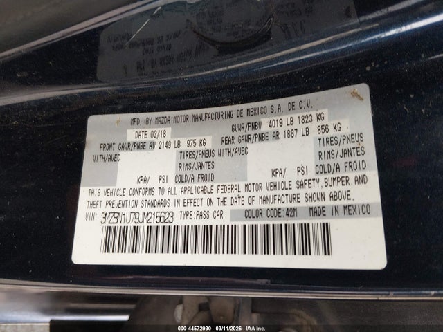 Продаж на аукціоні авто 2018 Mazda Mazda3 Sport, vin: 3MZBN1U79JM215623, номер лоту: 44572990