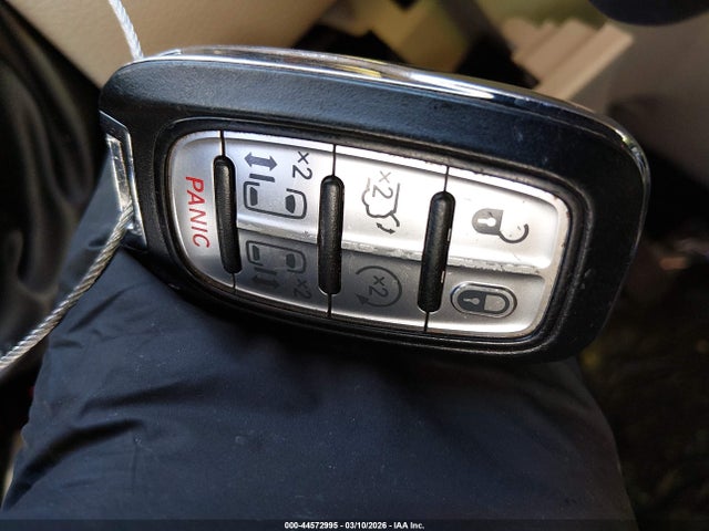 2017 CHRYSLER PACIFICA 2C4RC1EG9HR532567 Photo 10