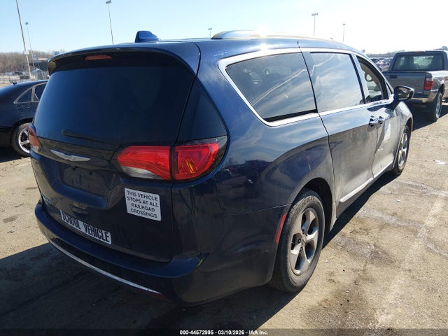2017 CHRYSLER PACIFICA 2C4RC1EG9HR532567 Photo 3