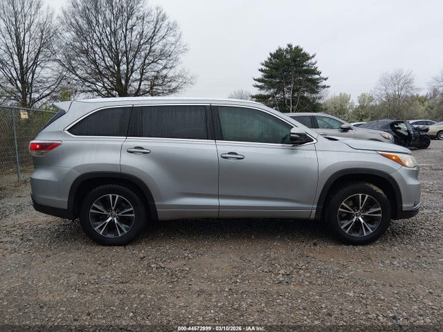5TDKKRFH3GS138546 Toyota Highlander Xle V6