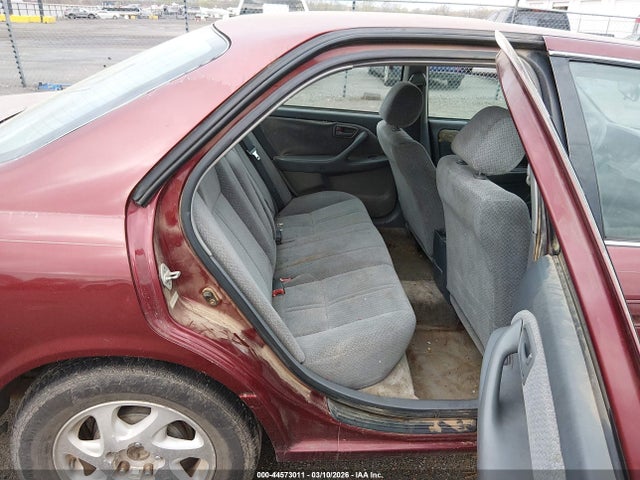2001 TOYOTA CAMRY JT2BG22K910556798 Photo 7