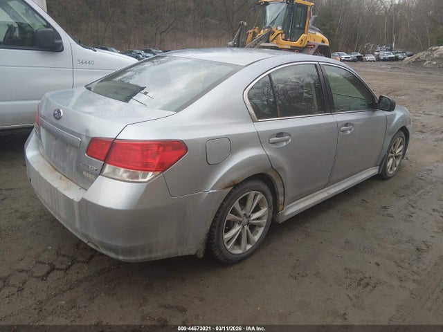 44573021 :رقم المزاد ، 4S3BMBC62D3026645 vin ، 2013 Subaru Legacy 2.5i Premium مزاد بيع