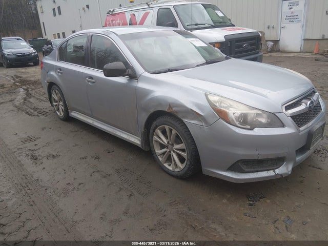 44573021 :رقم المزاد ، 4S3BMBC62D3026645 vin ، 2013 Subaru Legacy 2.5i Premium مزاد بيع