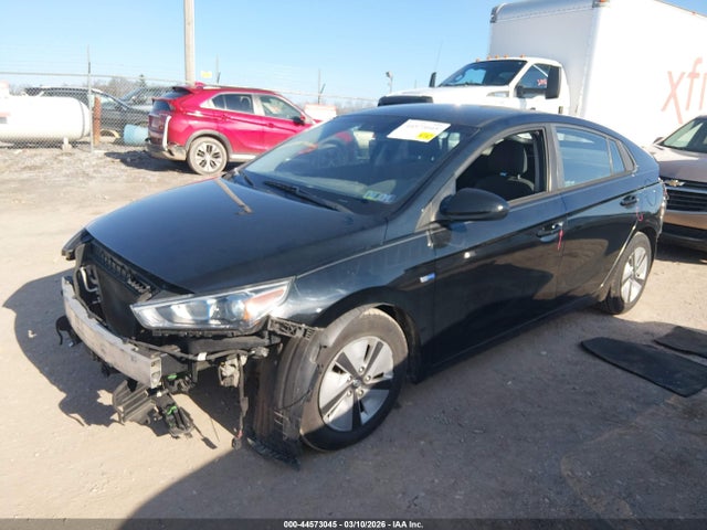 2019 HYUNDAI IONIQ HYBRID KMHC65LC2KU174870 Photo 1