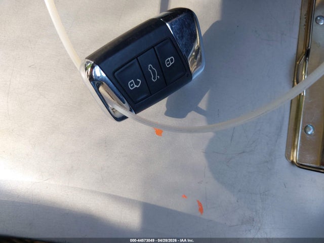 44573049 :رقم المزاد ، 3VWCB7BU5LM050276 vin ، 2020 Volkswagen Jetta 1.4t R-line/1.4t S/1.4t Se مزاد بيع