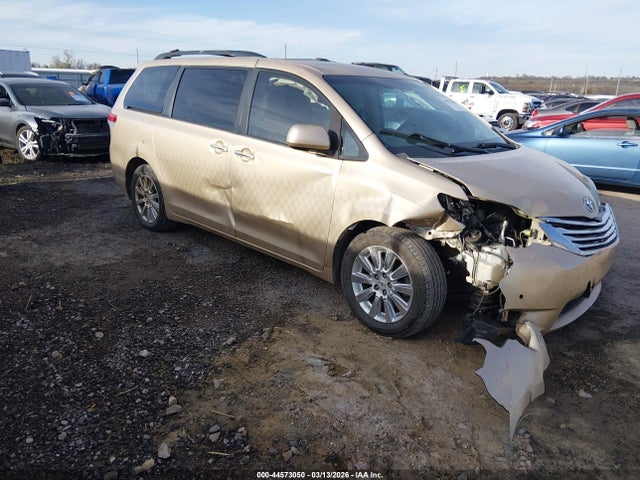 2011 TOYOTA SIENNA 5TDYK3DCXBS061536