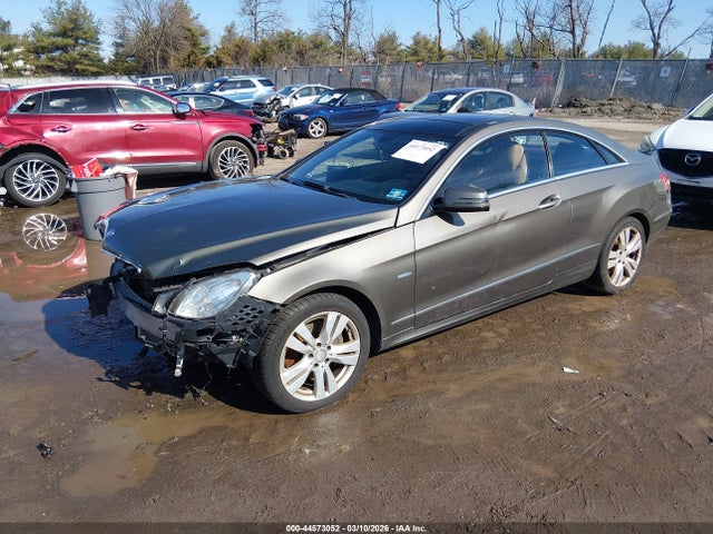 Продажа на аукционе авто 2012 Mercedes-benz E 350, vin: WDDKJ5KB9CF147488, номер лота: 44573052