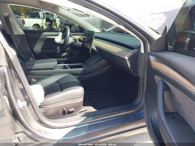 2023 TESLA MODEL 3 5YJ3E1EA1PF418455 Photo 4