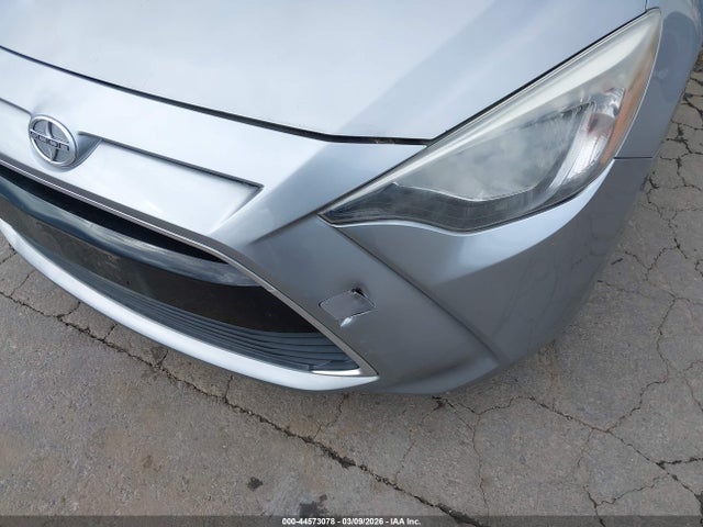 3MYDLBZV4GY102941 Scion IA