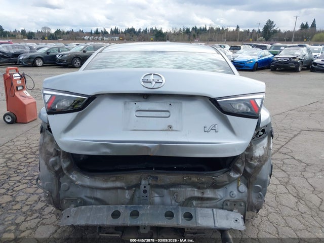 3MYDLBZV4GY102941 Scion IA