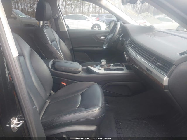 2019 AUDI Q7 WA1AHAF78KD015939 Photo 4