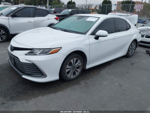 4T1C11AK1MU544680 Toyota CAMRY LE