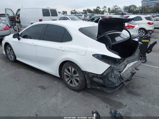 4T1C11AK1MU544680 Toyota CAMRY LE