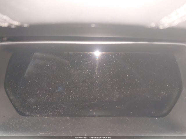 44573117 :رقم المزاد ، 5YJSA1E24JF245117 vin ، 2018 Tesla Model S 100d/75d/p100d مزاد بيع