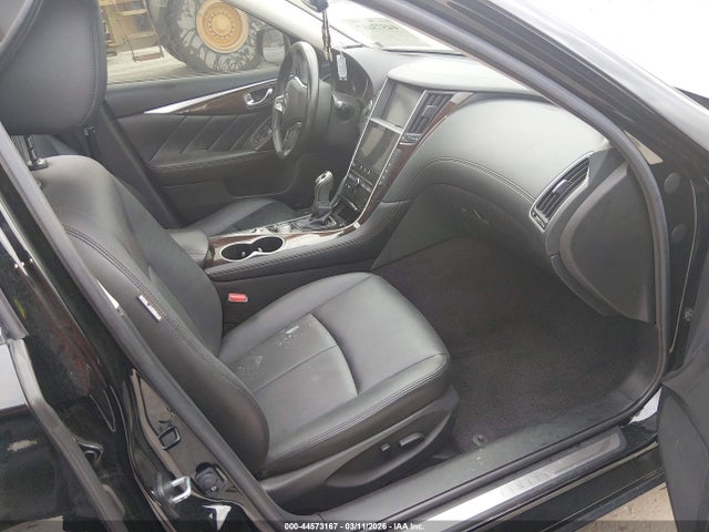 Продажа на аукционе авто 2018 Infiniti Q50 3.0t Luxe, vin: JN1EV7AR0JM610054, номер лота: 44573167